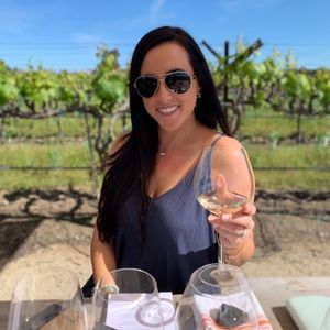 Meet your Posher, Rhiannon